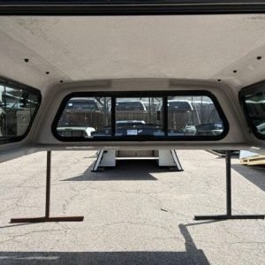 LEER 100R Mile High Deluxe Topper - Toyota Tacoma - Image 5