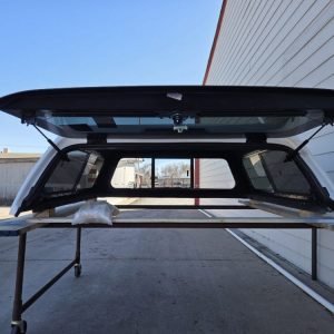 LEER 100XR Topper - Toyota Tundra - Image 5