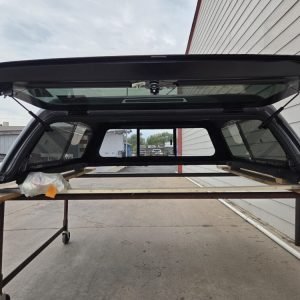 LEER 100XR Topper - Toyota Tundra - Image 5