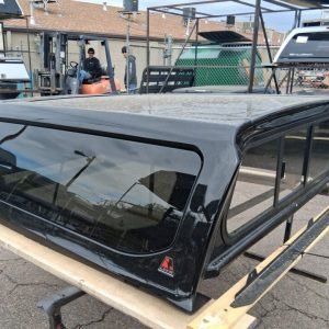 LEER 100XQ Sport Topper - Toyota Tacoma - Image 4