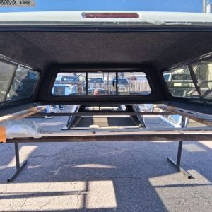 LEER 100S Mile High Deluxe Topper - GMC Sierra 2500 - Image 5