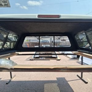 LEER 100S Mile High Deluxe Topper - Toyota Tundra - Image 5