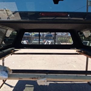 LEER 100S Mile High Deluxe Topper - Chevrolet Silverado 1500 - Image 5