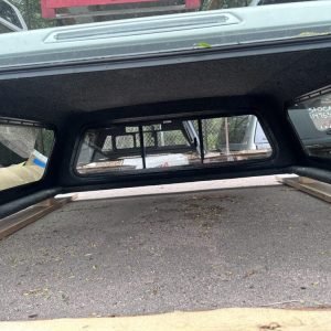 LEER 100S Topper - Ford F-150 - Image 5