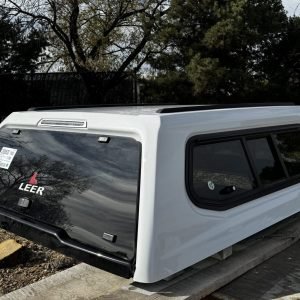 LEER 100XR Topper - Toyota Tacoma - Image 1