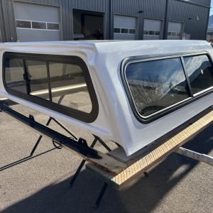LEER 100S Topper - Toyota Tacoma - Image 3