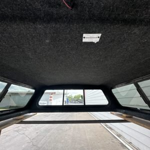 LEER 100R Mile High Deluxe Topper - Toyota Tundra - Image 5